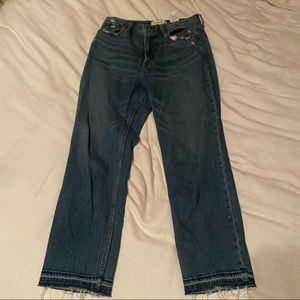 Abercrombie Ultra High Rise Ankle Straight Jeans